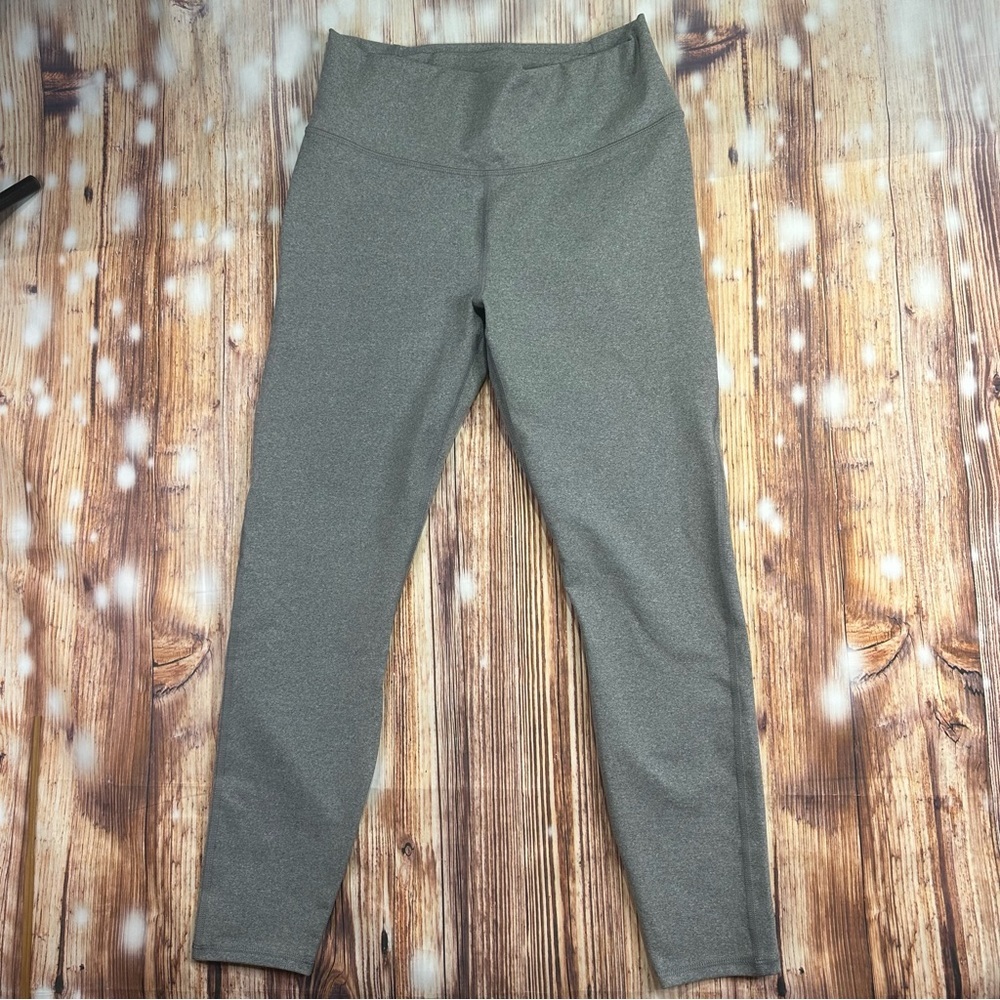 NWT FABLETICS HIGH WAISTED SOLID POWERHEATHERED LEGGINGS SIZE LARGE